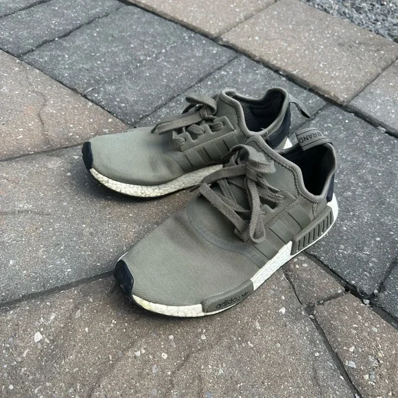 Olive green NMD R1 - Picture 2 of 4